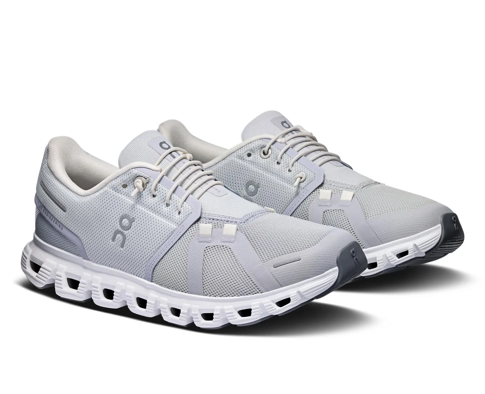 On Women's Cloud 6 0070 Glacier/White